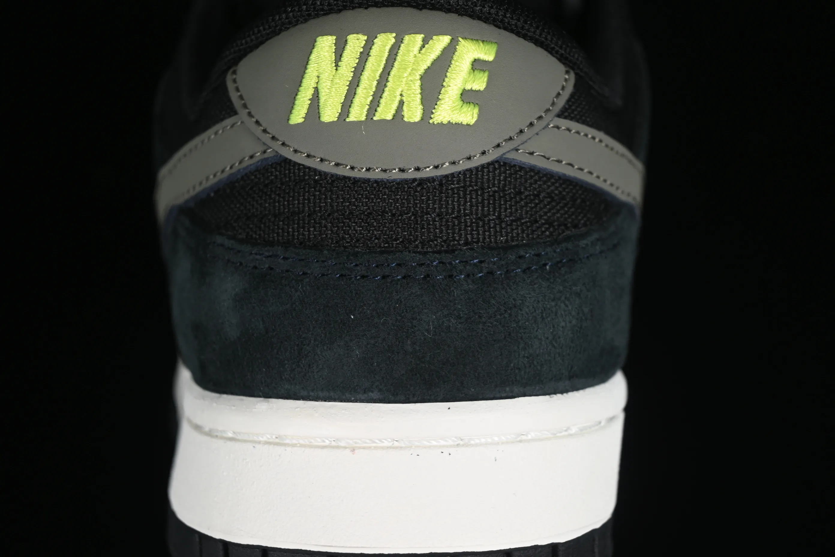 All categories Nk SB Dunk series Nk SB Dunk Low low-top sneakers Nk Dunk Low SB low-top sports and leisure sneakers 302517-236